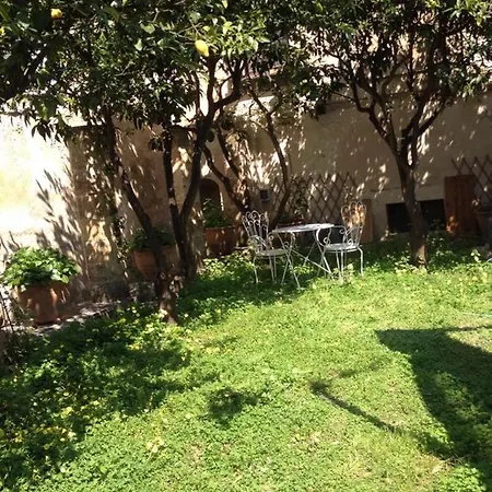 ベッド・アンド・ブレックファスト Il Giardino グロッターリエ